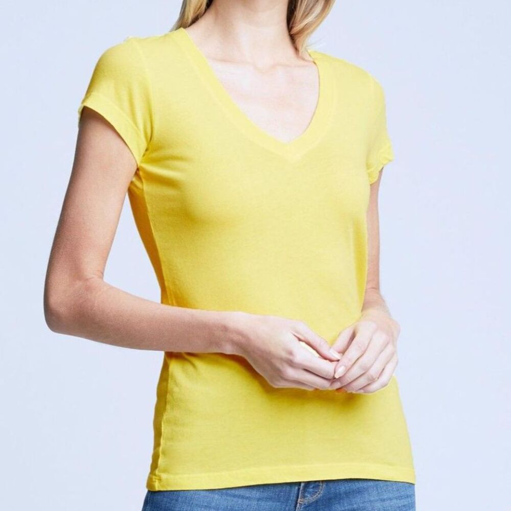 L'Agence Buttercup Yellow Becca V-Neck Tee T-Shirt Size M NWT
